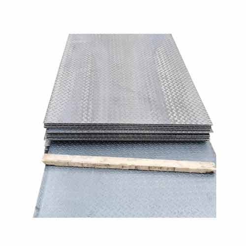 The Benefits of Using Aluminum Chequered Plates for Lightweight Structural Applications